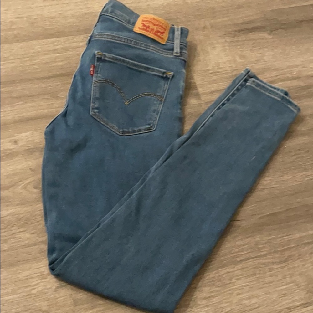 720 high rise super skinny Levi’s